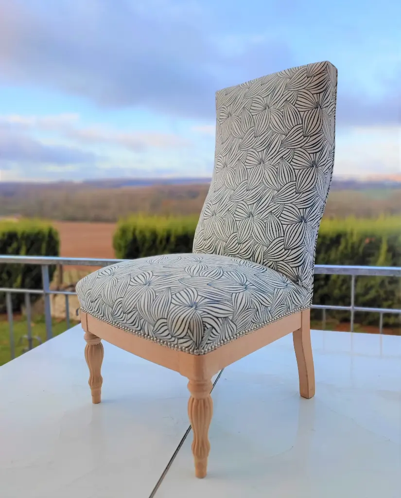 Chauffeuse pieds godronné ( hêtre naturel )