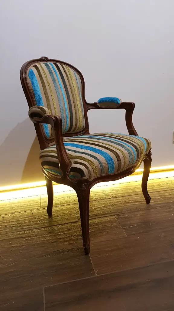 Petit Cabriolet LOUIS XV ( velours rayé )